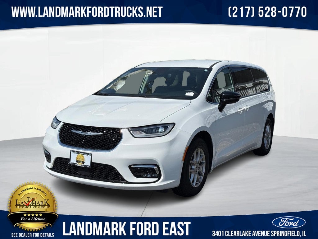 2024 Chrysler Pacifica Touring L FWD