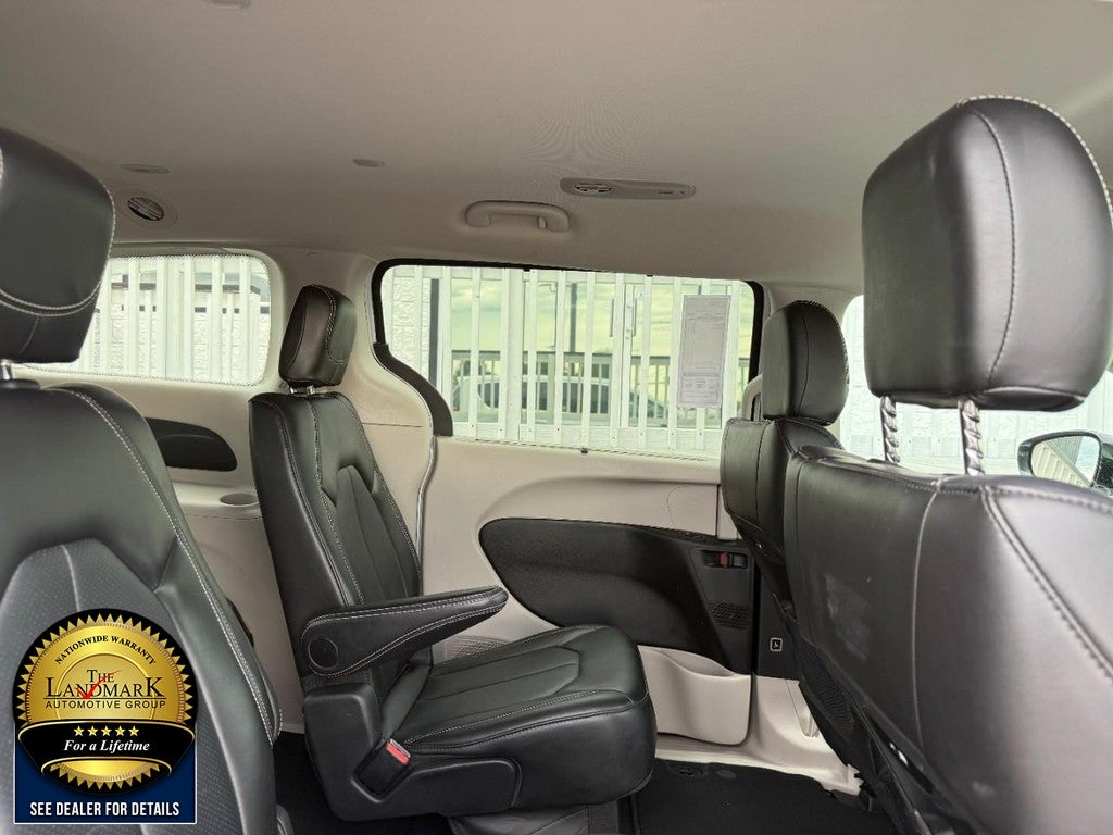 2024 Chrysler Pacifica Touring L FWD