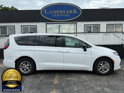 2024 Chrysler Pacifica Touring L FWD