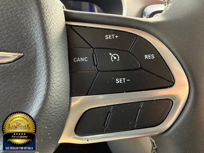 2023 Chrysler Voyager LX FWD