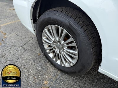 2015 Chrysler Town & Country 4dr Wgn Touring-L