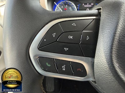 2023 Chrysler Voyager LX FWD