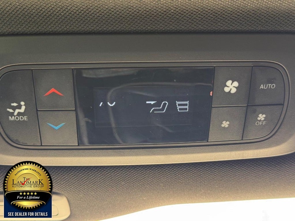 2025 Chrysler Pacifica Limited FWD