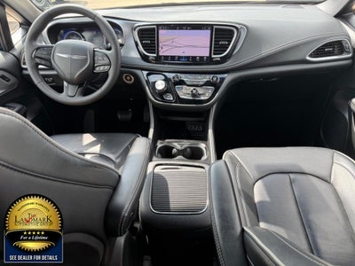 2025 Chrysler Pacifica Limited FWD