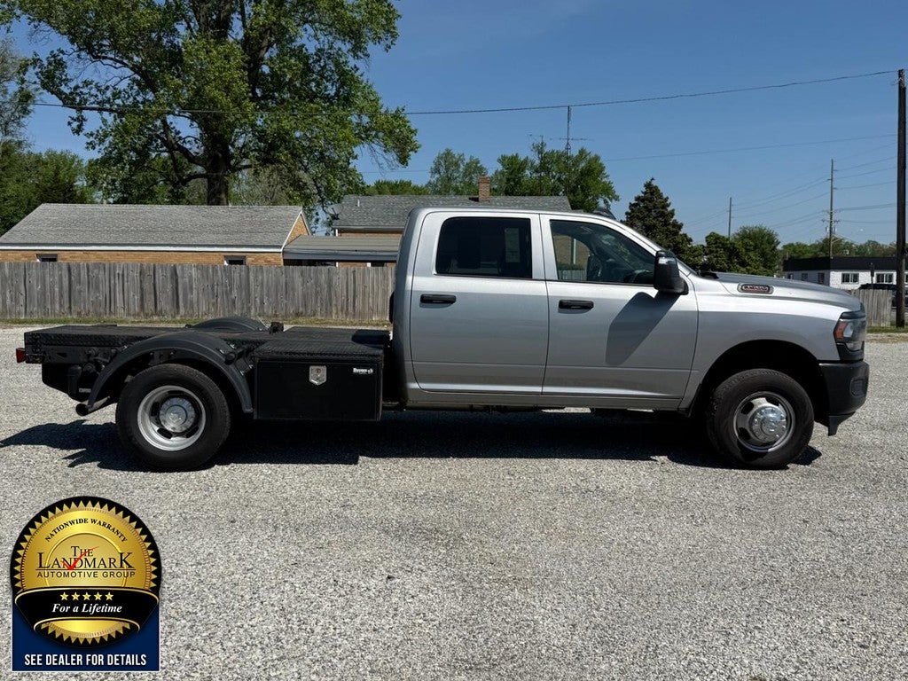 2024 RAM 3500 Chassis Cab Tradesman 2WD Crew Cab 60" CA 172.4" WB