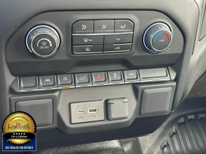 2024 Chevrolet Silverado 1500 2WD Reg Cab 140" Work Truck