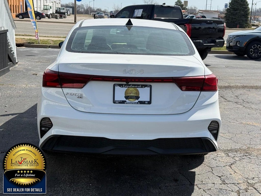 2024 Kia Forte LX IVT