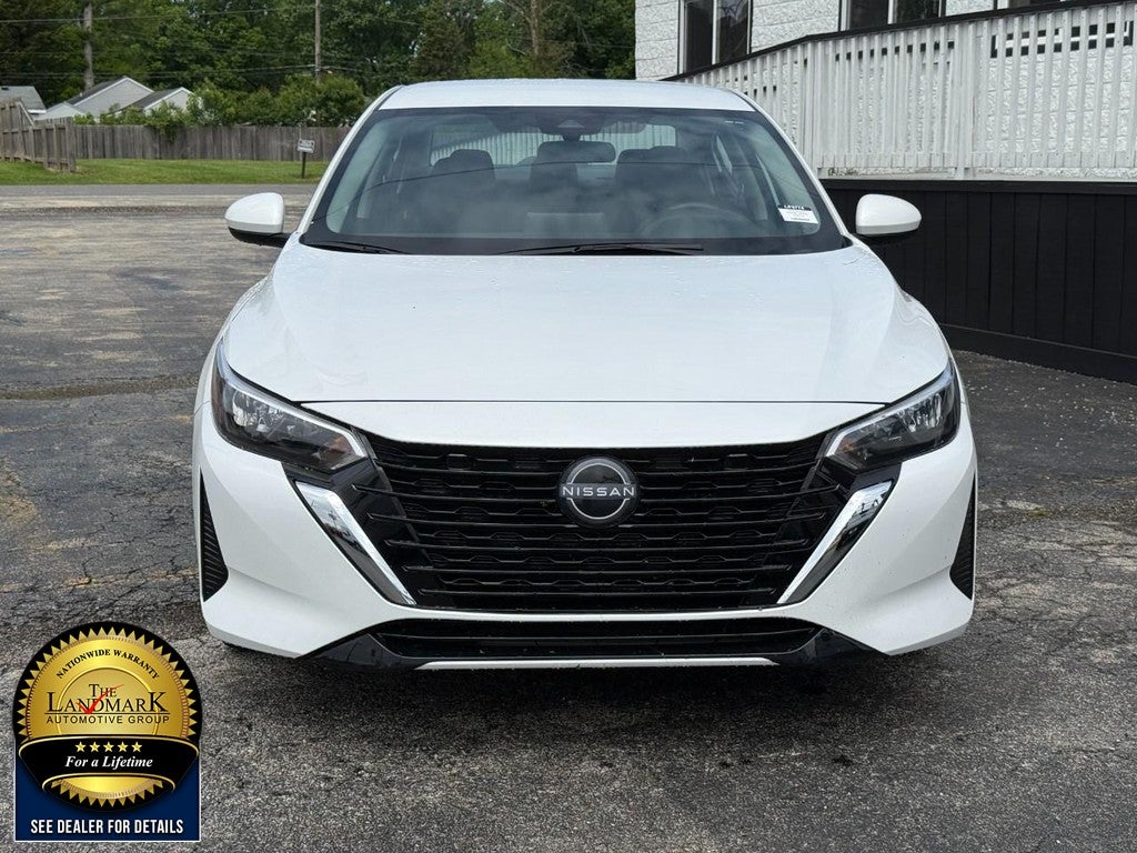 2025 Nissan Sentra SV CVT