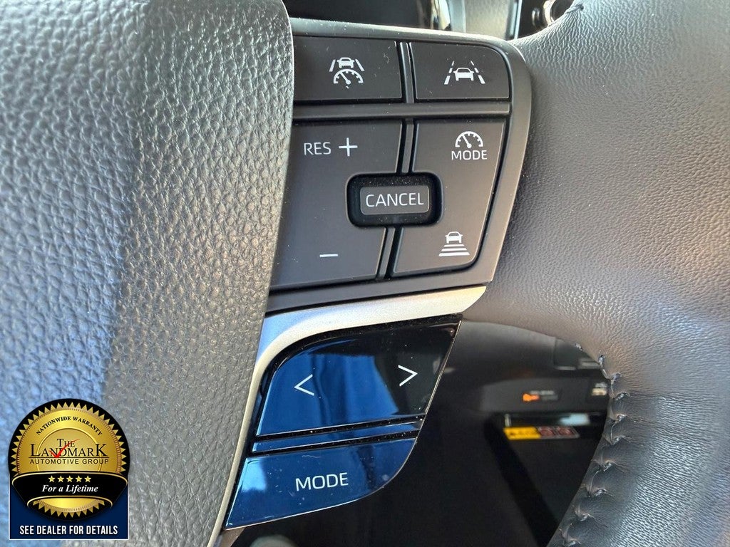 2025 Toyota Camry XSE (Natl)