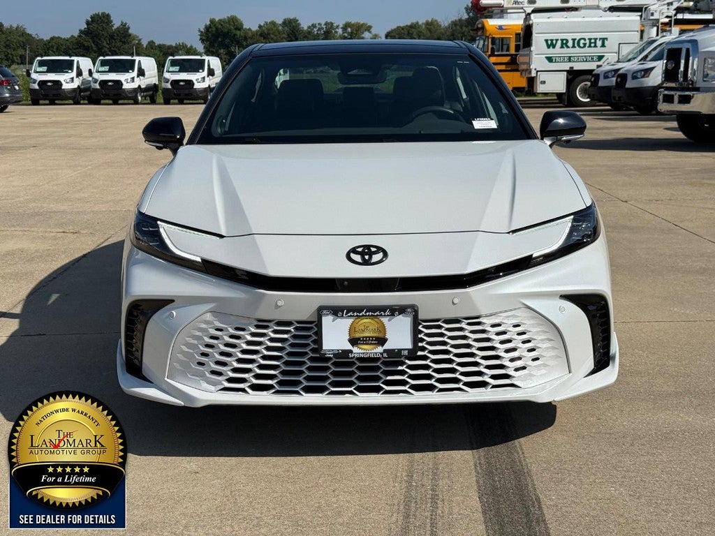 2025 Toyota Camry XSE (Natl)