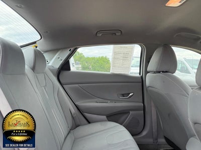 2023 Hyundai Elantra SEL IVT