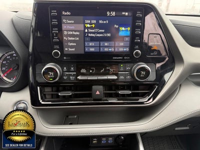 2022 Toyota Highlander LE AWD (Natl)