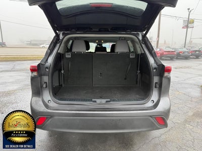 2022 Toyota Highlander LE AWD (Natl)