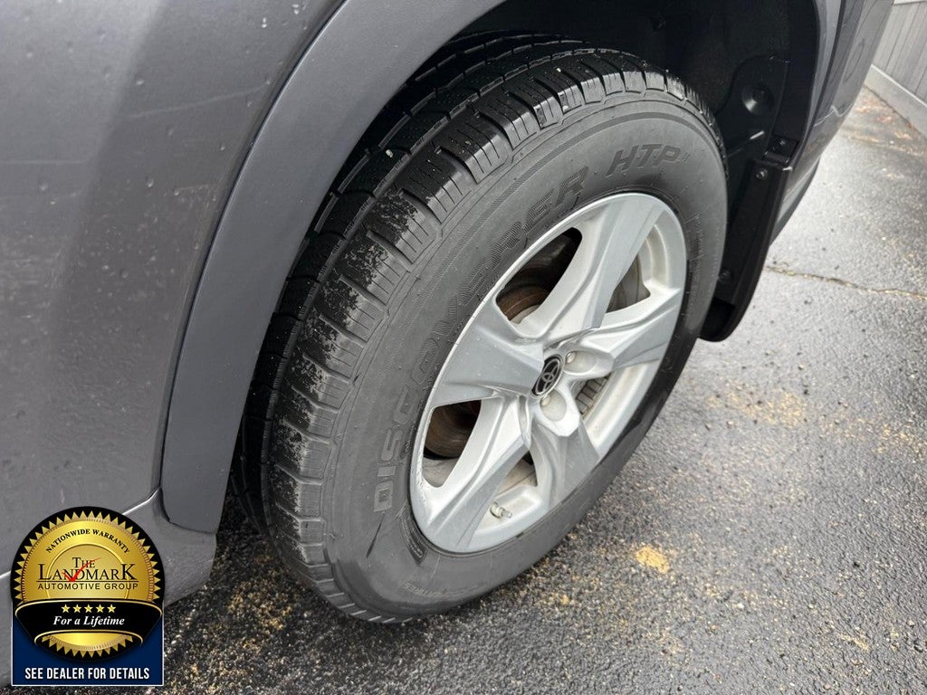 2022 Toyota Highlander LE AWD (Natl)