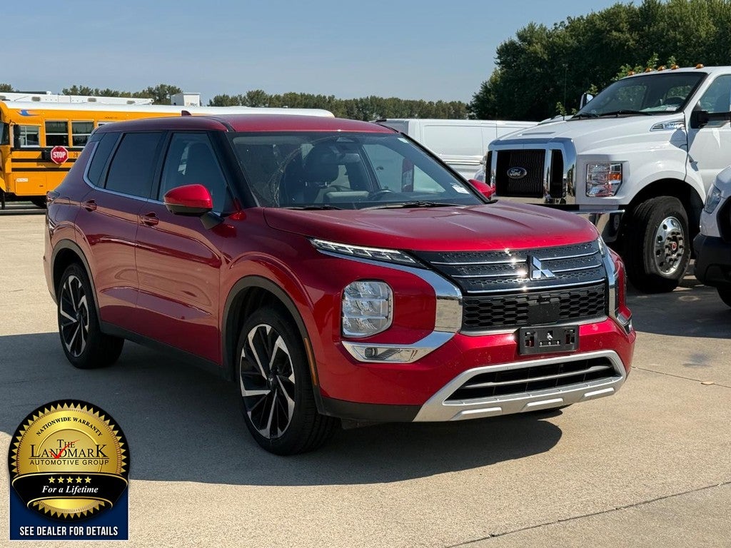 2024 Mitsubishi Outlander SE Black Edition FWD