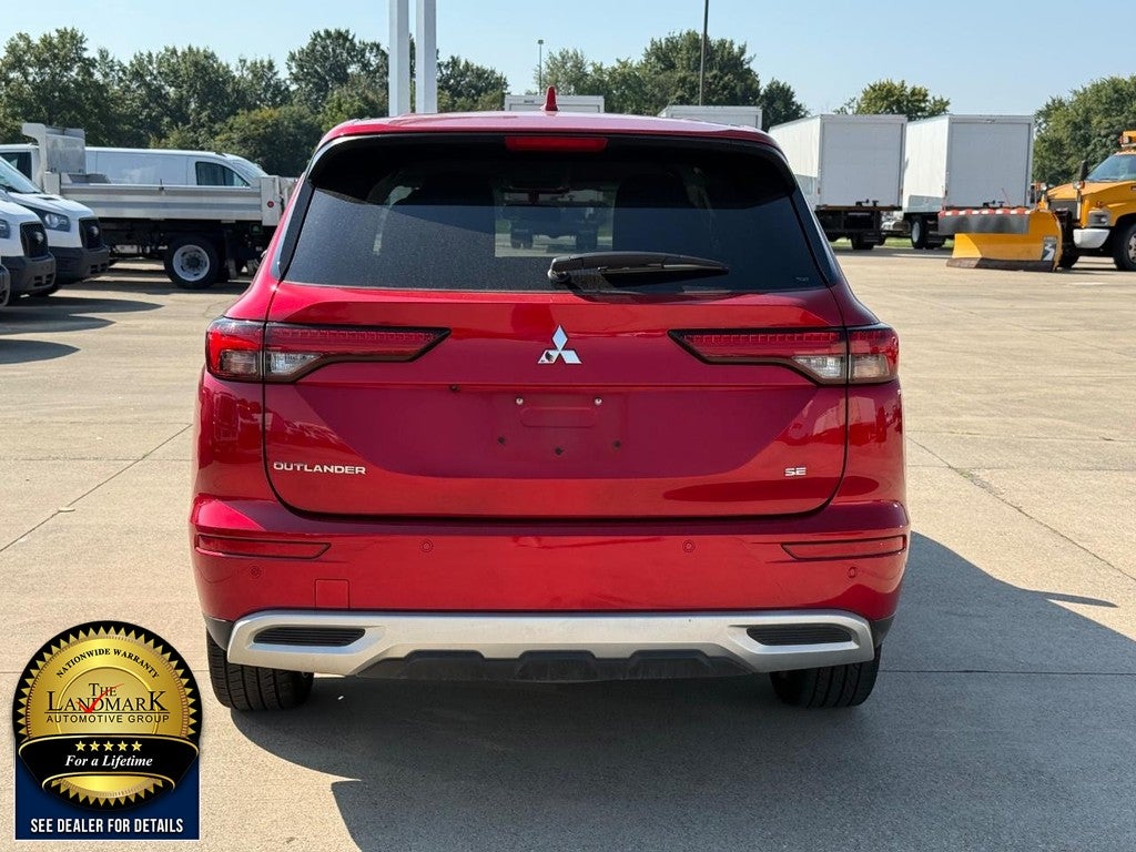 2024 Mitsubishi Outlander SE Black Edition FWD