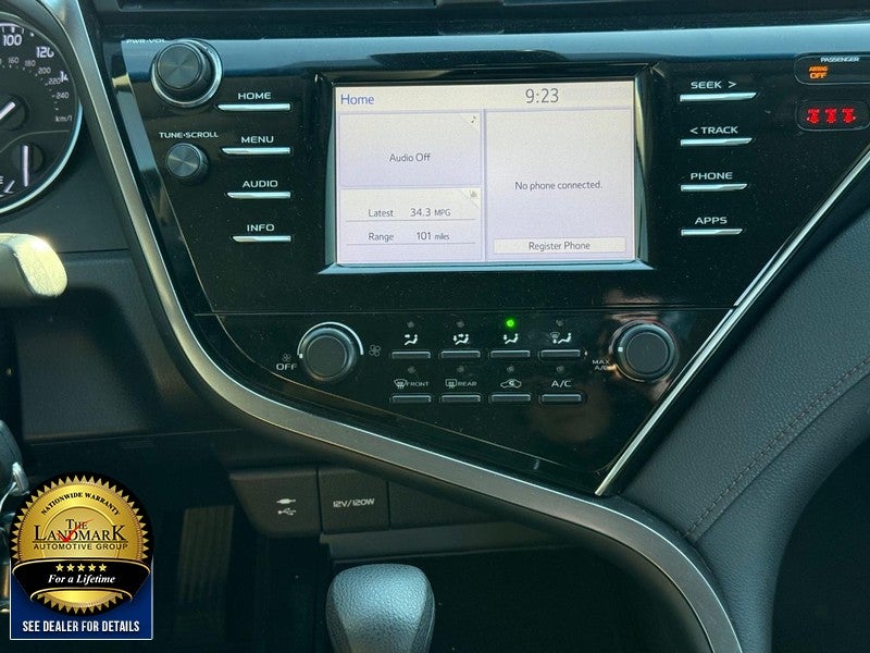 2018 Toyota Camry LE Auto (Natl)