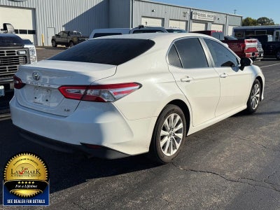2018 Toyota Camry LE Auto (Natl)