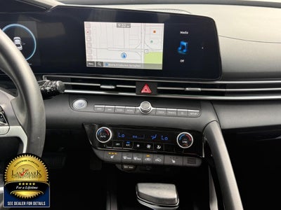 2025 Hyundai Elantra SEL Convenience IVT