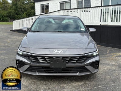 2025 Hyundai Elantra SEL Convenience IVT