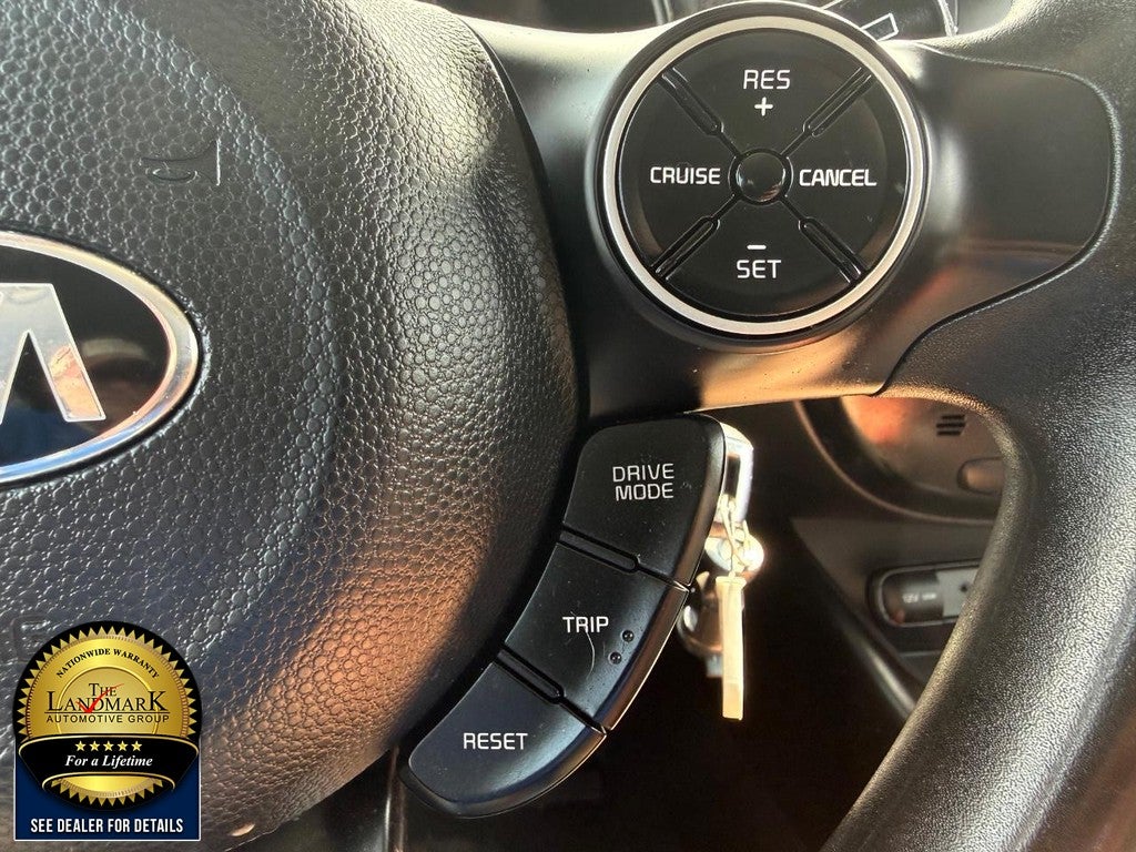 2018 Kia Soul + Auto