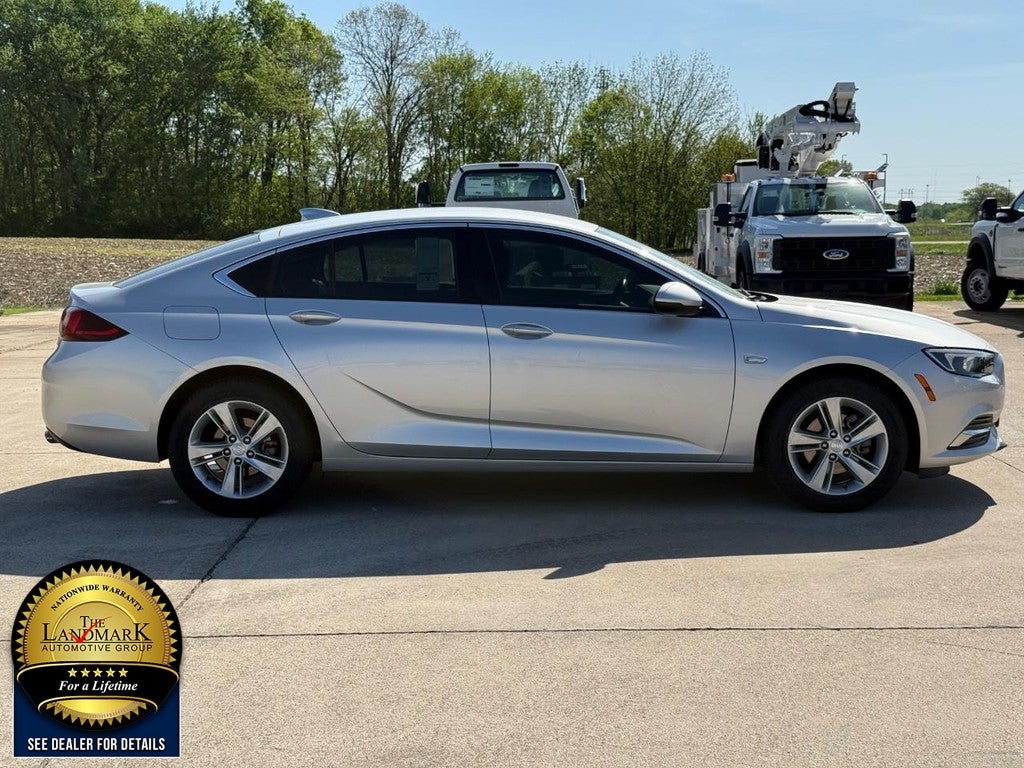 2018 Buick Regal Sportback 4dr Sdn Preferred FWD