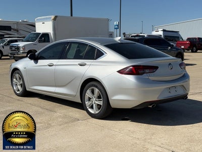 2018 Buick Regal Sportback 4dr Sdn Preferred FWD