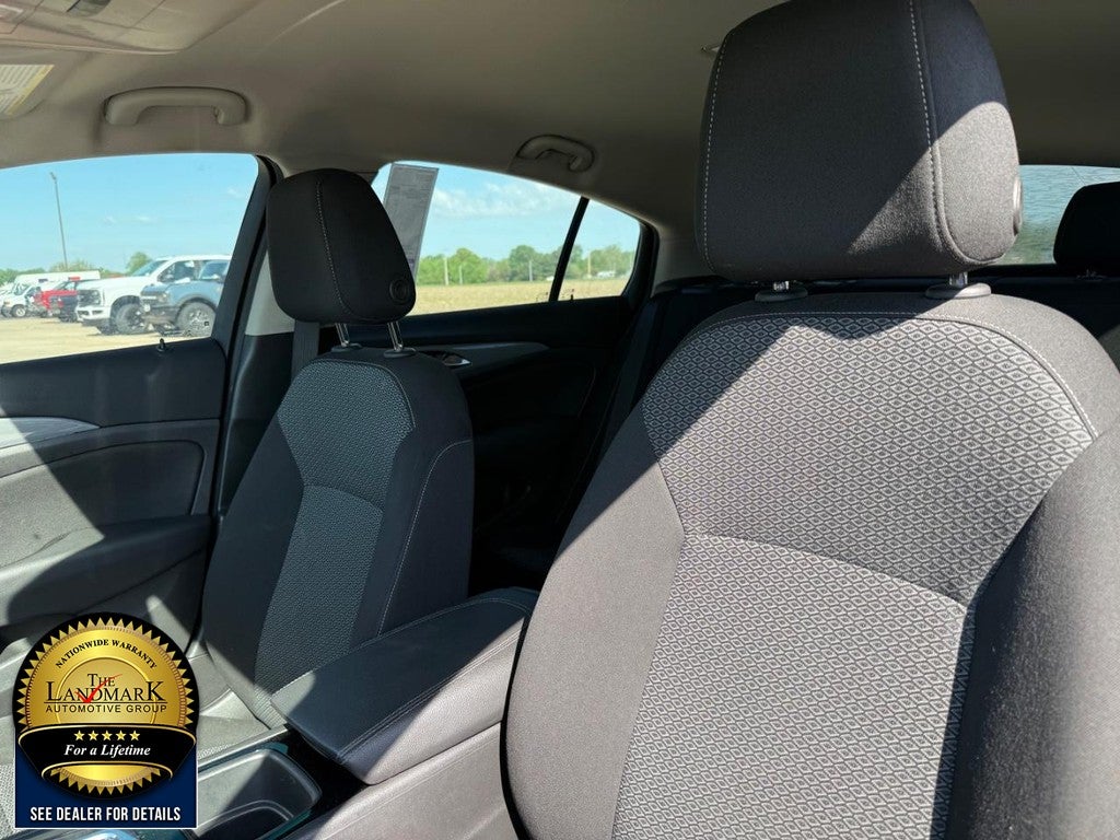 2018 Buick Regal Sportback 4dr Sdn Preferred FWD