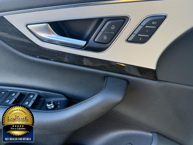 2019 Audi Q7 Premium Plus 45 TFSI quattro