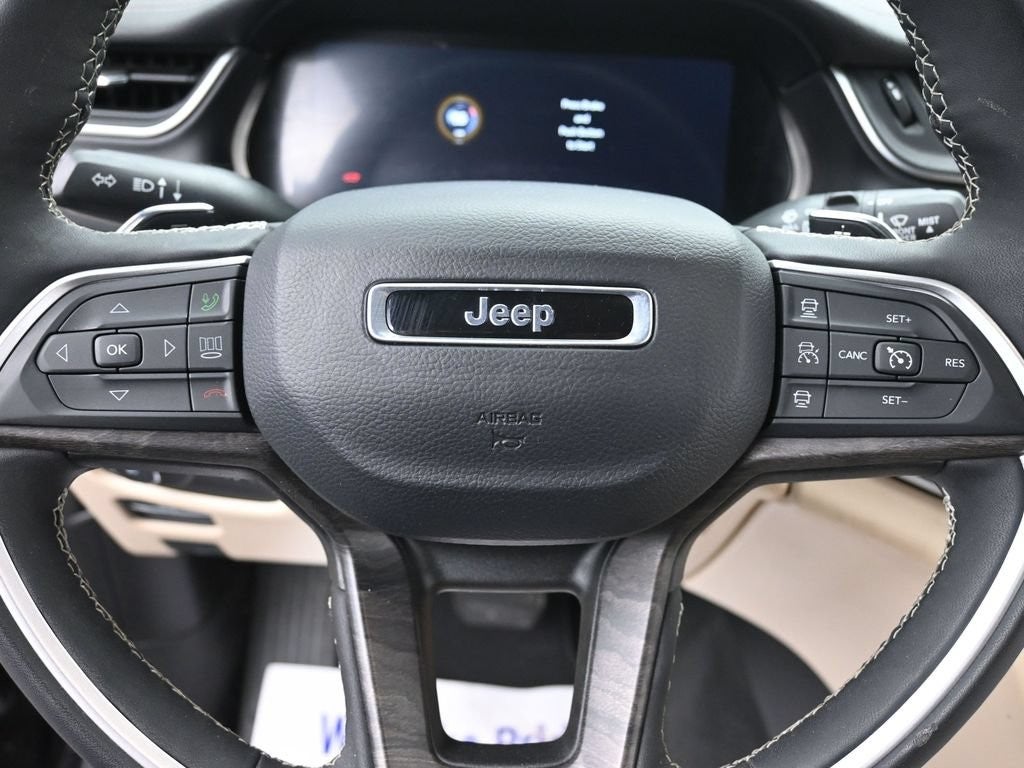 2025 Jeep Grand Cherokee Limited 4x4