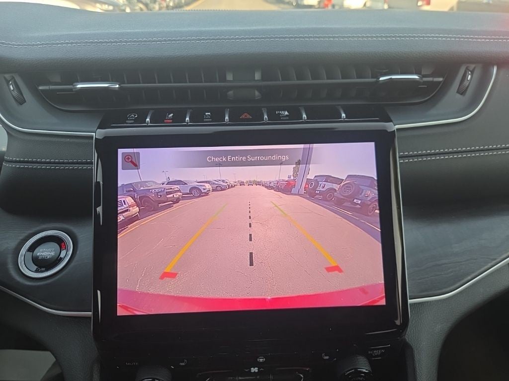 2025 Jeep Grand Cherokee L Limited 4x4