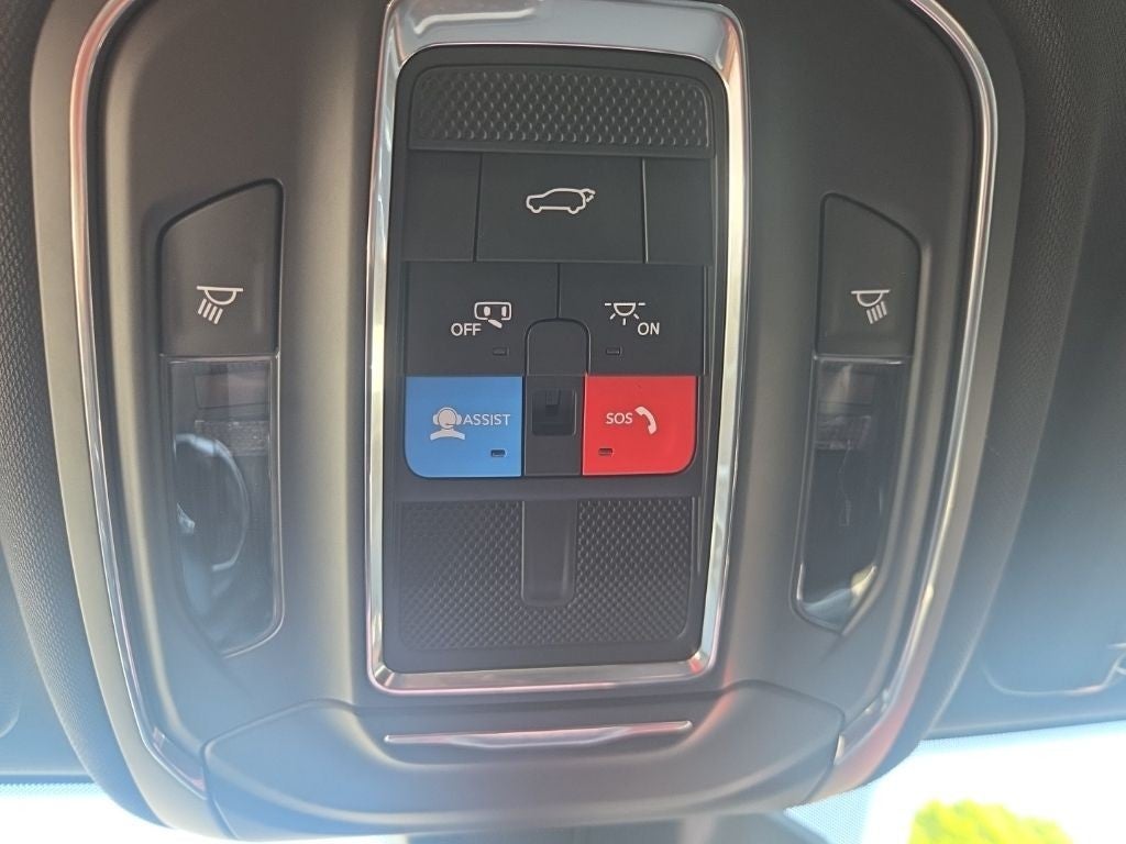 2025 Jeep Grand Cherokee L Limited 4x4