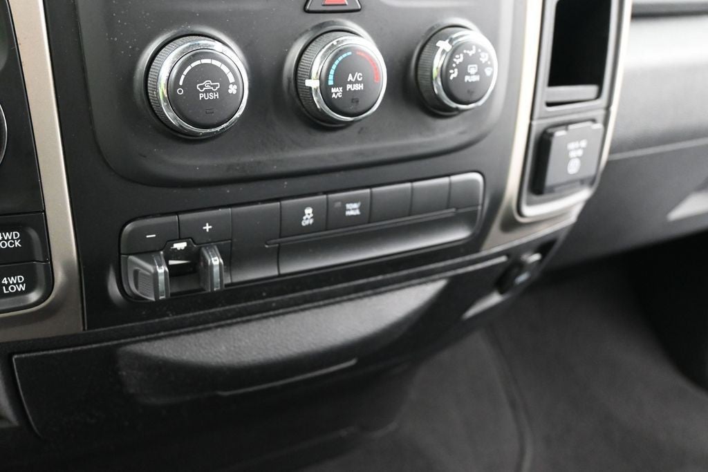 2015 RAM 1500 Big Horn