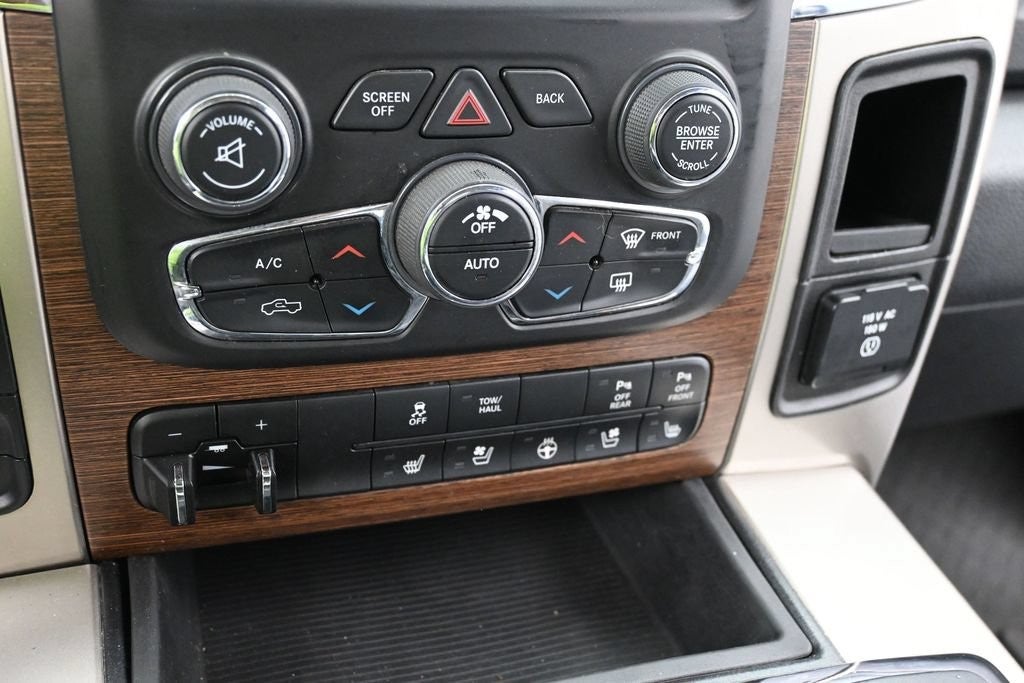 2015 RAM 1500 Laramie