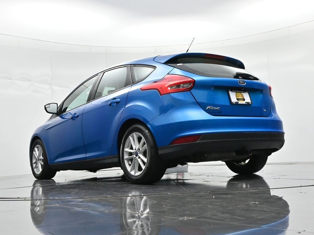 2015 Ford Focus Hatchback 5dr HB SE