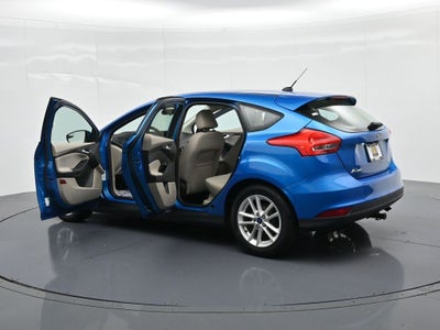 2015 Ford Focus Hatchback 5dr HB SE