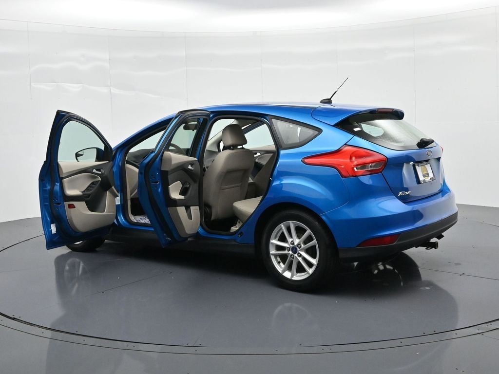 2015 Ford Focus Hatchback 5dr HB SE