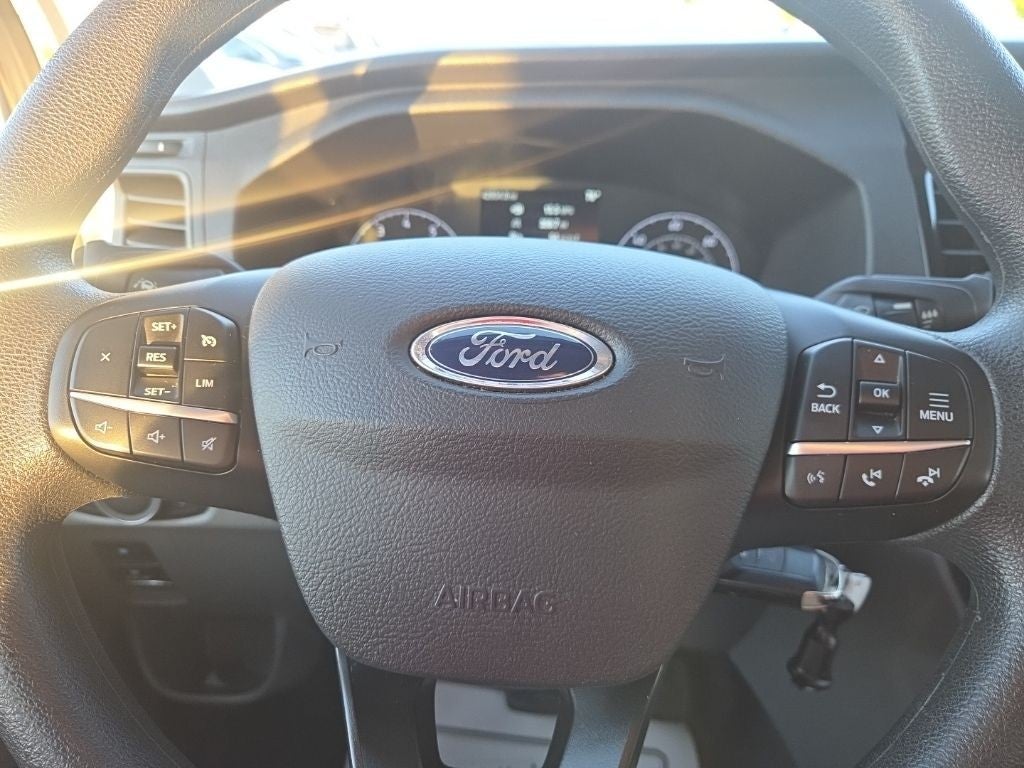 2023 Ford Transit Passenger Wagon XLT