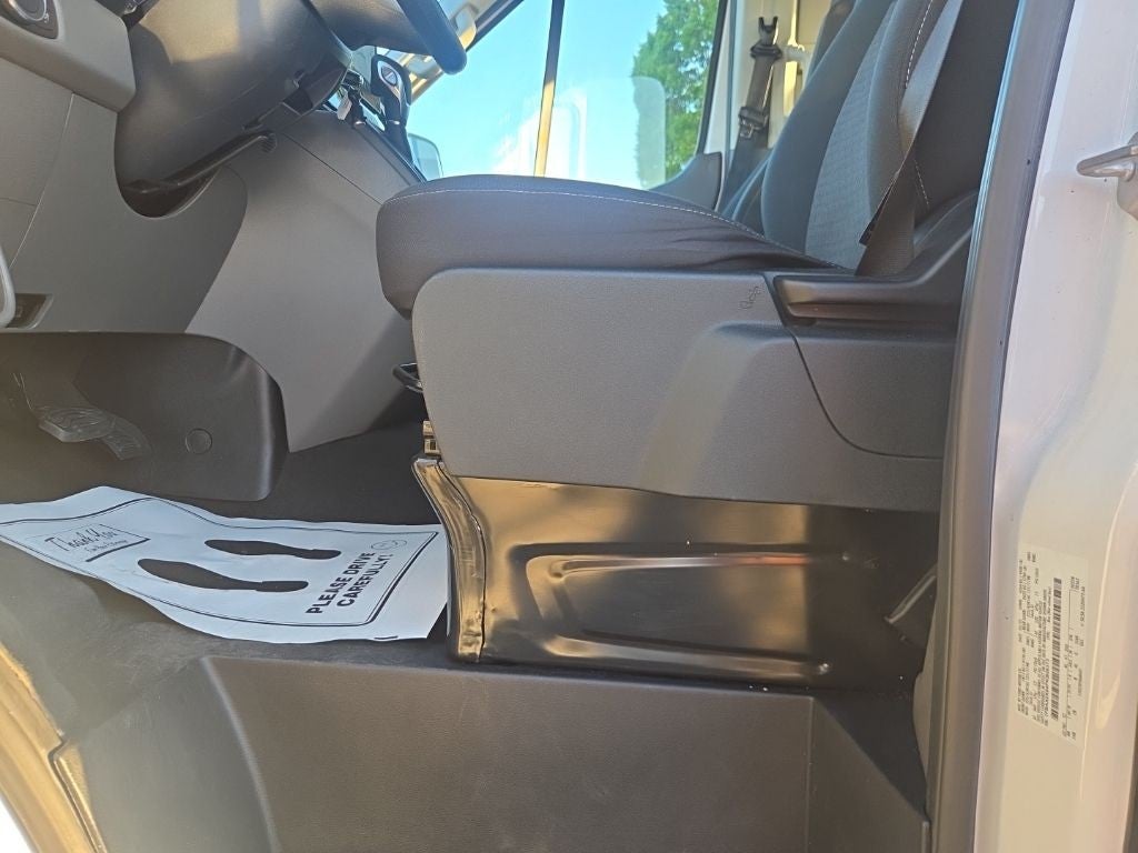 2023 Ford Transit Passenger Wagon XLT