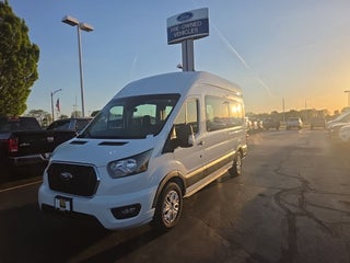 2023 Ford Transit Passenger Wagon XLT