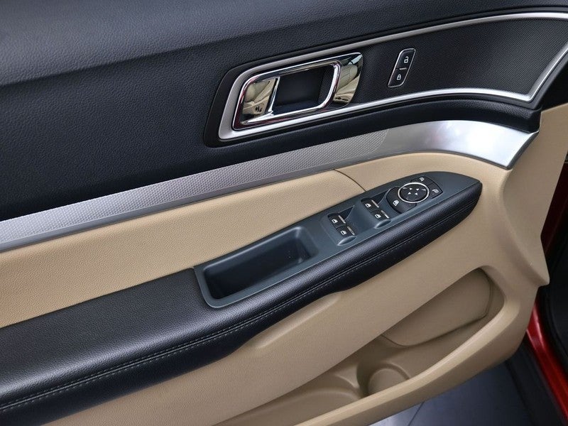 2016 Ford Explorer FWD 4dr XLT