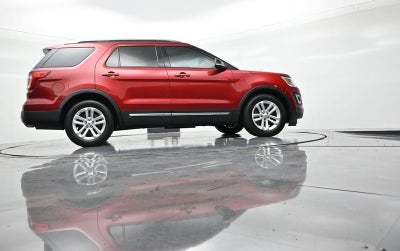 2016 Ford Explorer FWD 4dr XLT