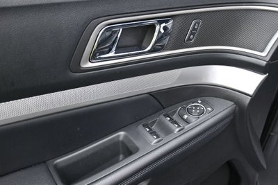 2017 Ford Explorer XLT FWD
