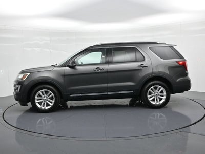 2017 Ford Explorer XLT FWD