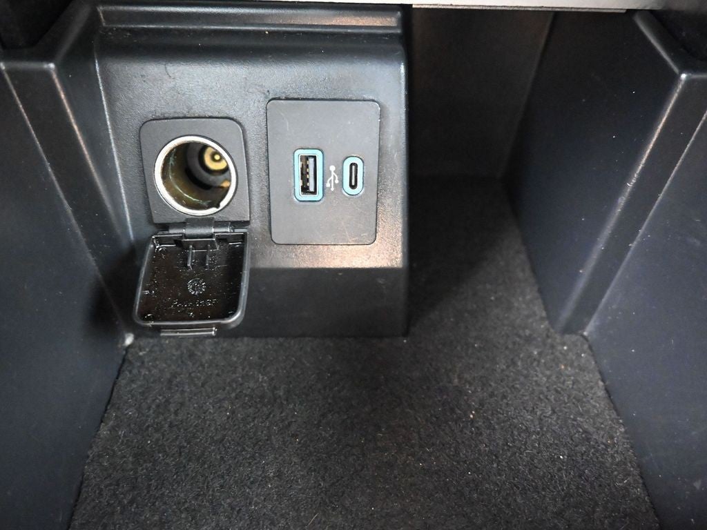 2022 Ford Explorer ST 4WD