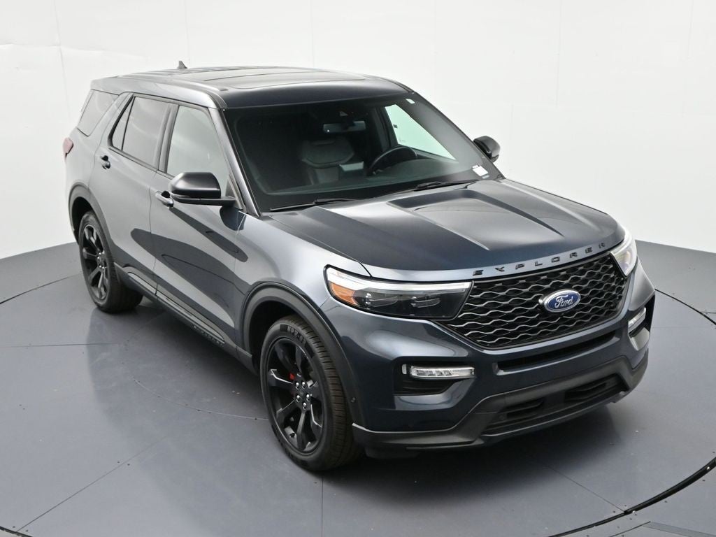 2022 Ford Explorer ST 4WD