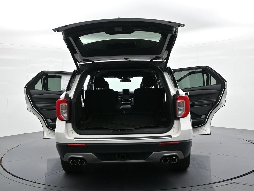 2023 Ford Explorer Platinum 4WD