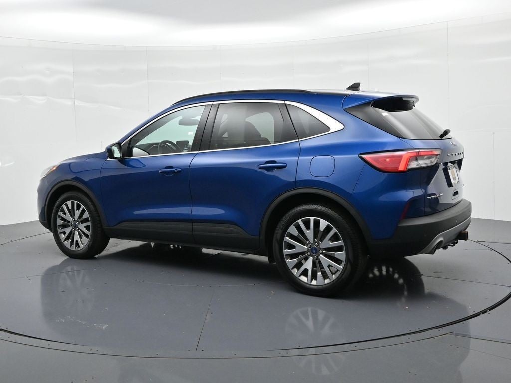 2022 Ford Escape Titanium AWD