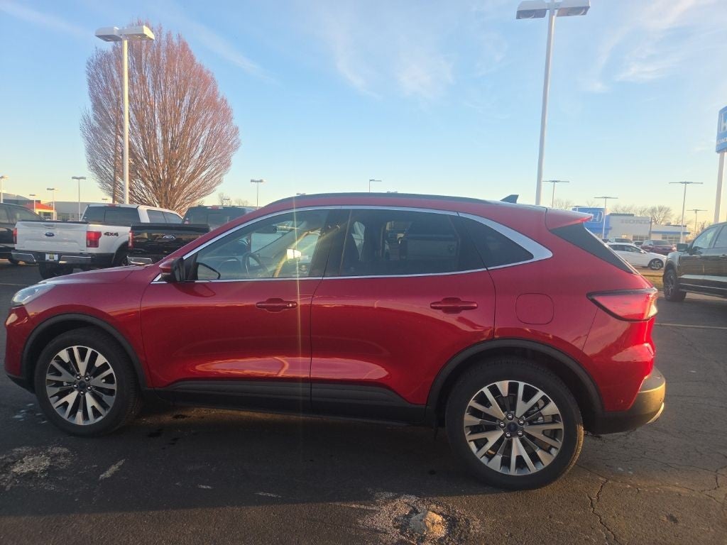 2020 Ford Escape Titanium AWD