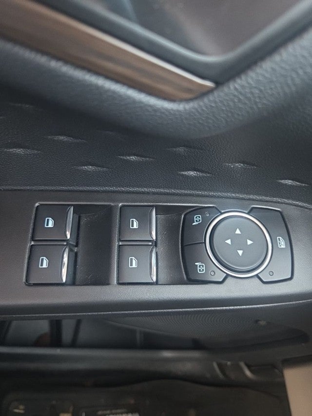 2020 Ford Escape Titanium AWD